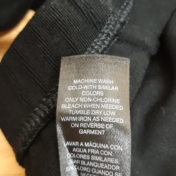 Chico's Travelers Black Pants - Picture 8 of 8